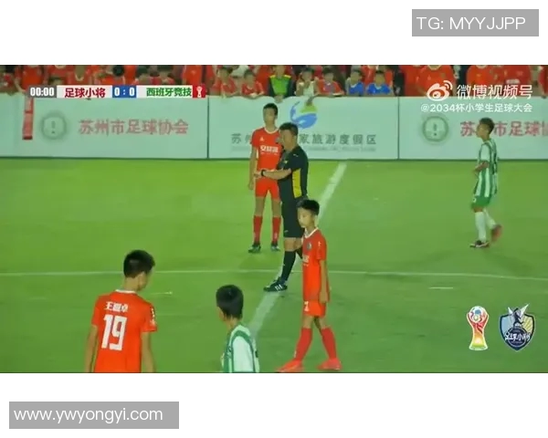 五年级小学生的足球明星梦想儿童书包设计与推荐 五年级小学生的足球明星梦想儿童书包设计与推荐